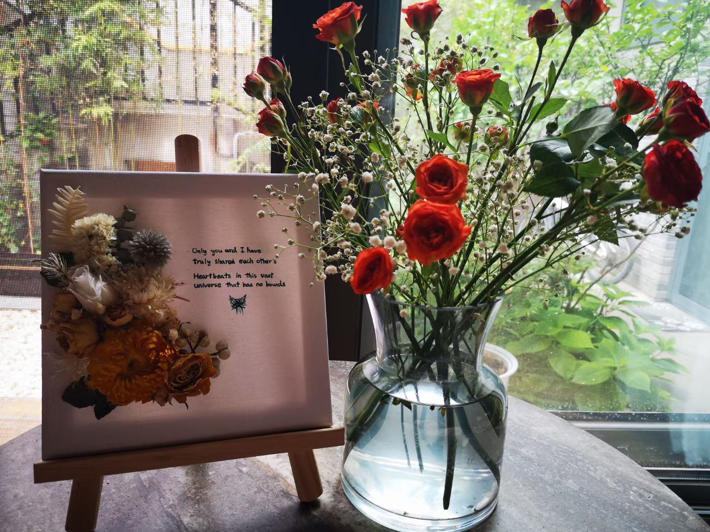 Custom dried flower decoration